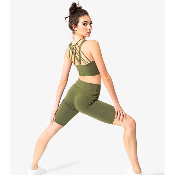 NWT FP MOVEMENT BIKER SHORTS - Picture 2 of 6